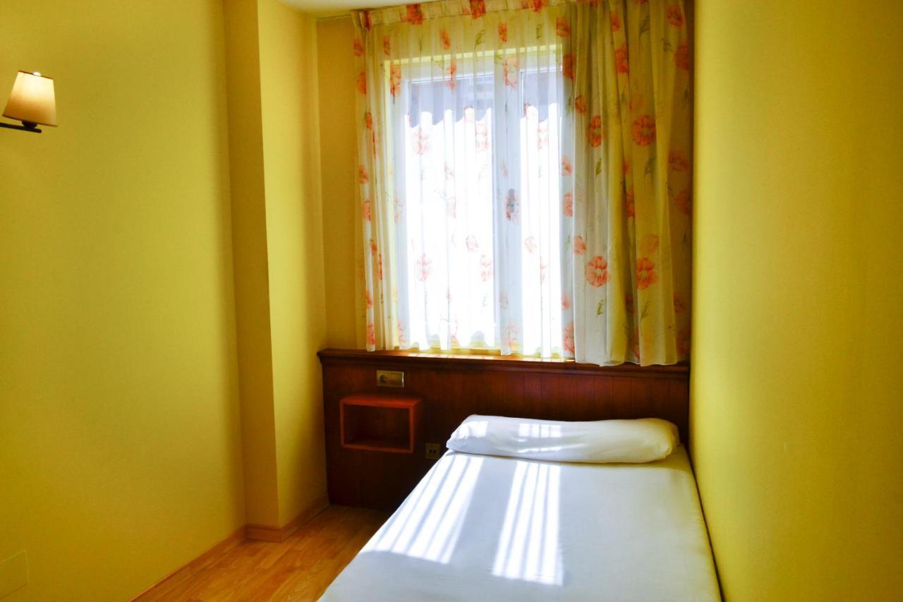 Alda Via De La Plata Rooms La Bañeza エクステリア 写真