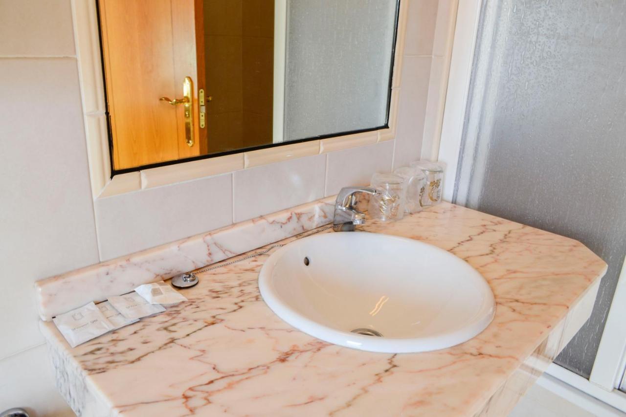 Alda Via De La Plata Rooms La Bañeza エクステリア 写真